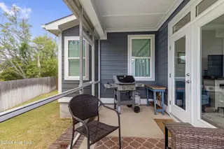 135 Sea Grove Lane, Beaufort, NC 28516 – photo 22: Screened porch