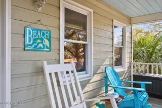 204 NE 36th Street, Oak Island, NC 28465 – photo 12: 15-kahunaphoto