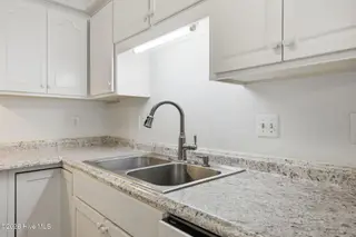 4001 Gaston Court, New Bern, NC 28562 – photo 15: 37-web-or-mls-DSC_3836