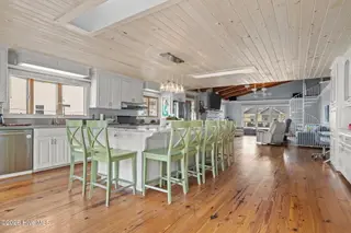 1104 Shepard Street, Morehead City, NC 28557 – photo 14: Kitchen Island
