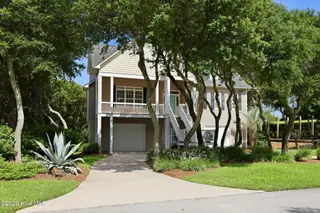 104 Talford Drive, Atlantic Beach, NC 28512 – photo 5: 104 Talford Dr