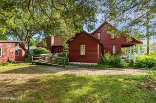 302 Moore Street, Beaufort, NC 28516 – photo 5: 302 Moore St