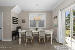 2800 W Fort Macon Road 41 Seaside Villas, Atlantic Beach, NC 28512 – photo 14: Dining room