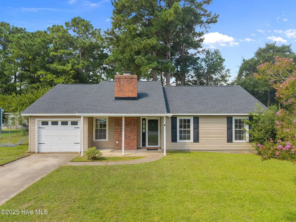2066 Hunters Ridge Drive, Midway Park, NC 28544 – photo 1 of 48: 1-web-or-mls-2066 Hunters Ridge Dr. 70