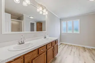 5366 Sterling Drive, La Grange, NC 28551 – photo 11: 5T5A6977