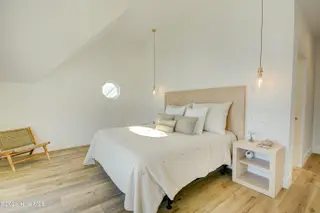 4290 Island Drive, North Topsail Beach, NC 28460 – photo 19: Upstairs Master Bedroom 1b