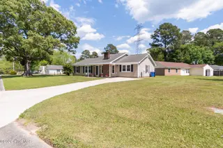 1008 Brynn Marr Road, Jacksonville, NC 28546 – photo 4: 1008 Brynn Marr-3