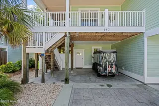 142 NW 12th Street, Oak Island, NC 28465 – photo 3: 55-web-or-mls-DSC06396