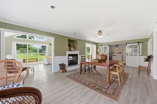 824 Pelican Drive, New Bern, NC 28560 – photo 12: Dining or Living Area