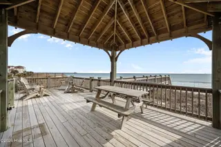 728 New River Inlet Road, North Topsail Beach, NC 28460 – photo 16: 14-web-or-mls-13-print-12