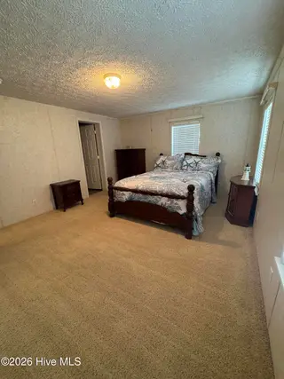 616 7th Street SE, Bolivia, NC 28422 — 3-bedroom manufactured home in Sunset Harbor, Bolivia, NC, photo 11 of 24