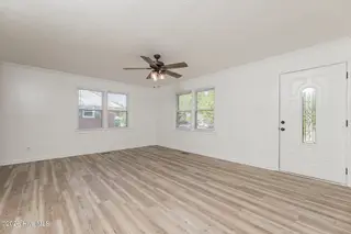 1009 River Street, Jacksonville, NC 28540 – photo 5: 6LIVING