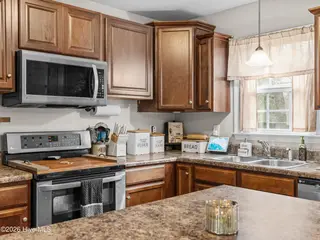 387 Bannermans Mill Road, Richlands, NC 28574 – photo 15: a02a0084