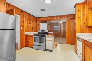 816 Burton Street, Rocky Mount, NC 27803 – photo 12: 015-816BurtonStreet-RockyMount-NC-27803-