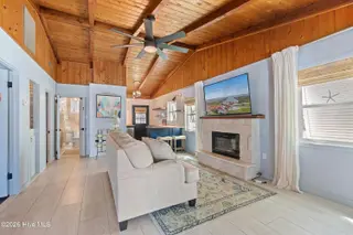 318 NE 58th Street, Oak Island, NC 28465 – photo 12