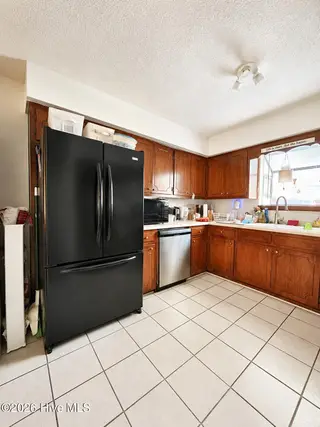 117 Quarterdeck Townes, New Bern, NC 28562 – photo 4: 9795C4D0-D3B7-466A-88A3-DA57A3040D34