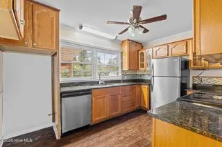 113 Princeton Drive, Jacksonville, NC 28546 – photo 12: princeton-8