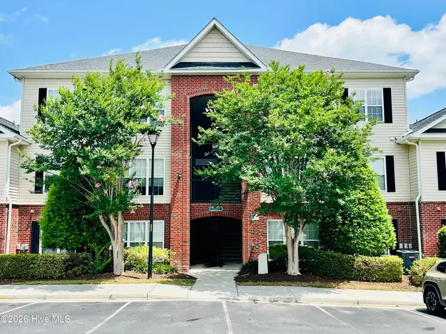 2801 Bloomfield Lane Unit 202, Wilmington, NC 28412