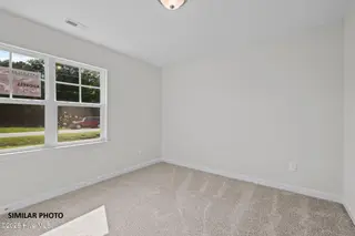 101 Molly Rice Branch Court, Jacksonville, NC 28546 – photo 9: 11-web-or-mls-165 Vista Cay Dr 024