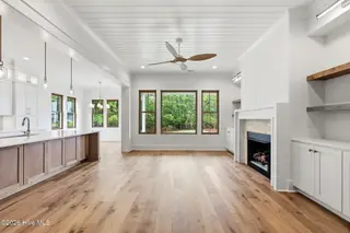 404 Summer Duck Drive, Beaufort, NC 28516 – photo 20: Great Room
