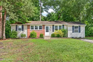504 Clyde Drive, Jacksonville, NC 28540 – photo 1: 01-1