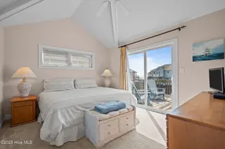 103 N Permuda Wynd Drive, North Topsail Beach, NC 28460 – photo 23: Primary Bedroom