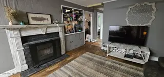 8248 Highway 70, Newport, NC 28570 – photo 10: Marshall Living room and hallway
