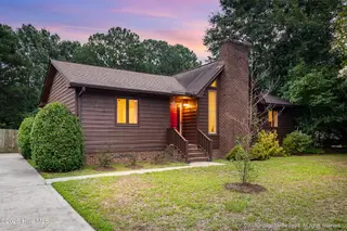 102 Southridge Drive, Greenville, NC 27858 – photo 2: 2