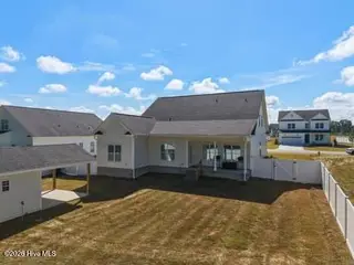 821 Fairway Road, Ayden, NC 28513 – photo 7: large-019e5063-d756-70fd-95e0-ef68593a6a