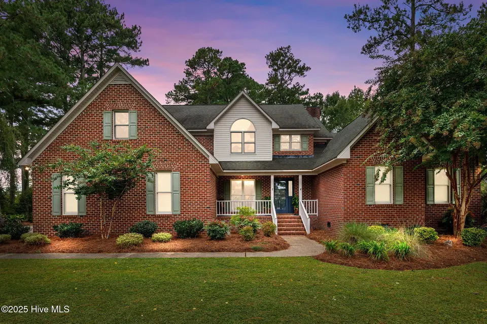 101 Lee Place, Washington, NC 27889 – photo 1 of 1: 101 Lee Place