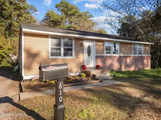 610 Vernon Drive, Jacksonville, NC 28540 – photo 2: Front #2