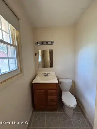 112 Gainey Drive, Goldsboro, NC 27530 — 3-bedroom home, Goldsboro, NC, photo 14 of 16: IMG_0951