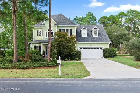3624 Gleneagle Dr, Southport
