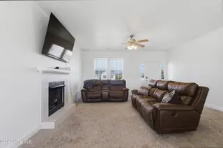 111 Ivy Trace, Elizabeth City, NC 27909 – photo 4: 111_ivy_trce_ecity_014