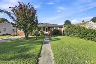 920 Hunnicutt Avenue, Elizabeth City, NC 27909 – photo 1: 2__39a1512