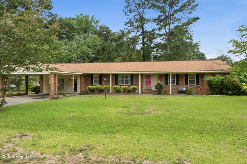 1511 Scotty Drive, Goldsboro, NC 27534 – photo 1 of 27: 6-1511ScottyDr_035 (1)