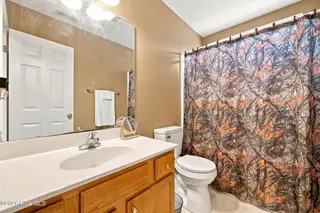 311 Fleming Street, Washington, NC 27889 – photo 20: 33-web-or-mls-IMG_0047_edit