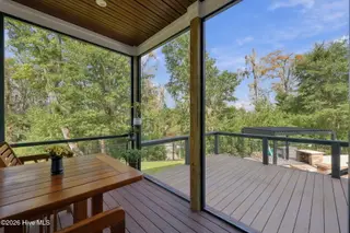 706 W Wilson Creek Drive, Trent Woods, NC 28562 – photo 24: 51-web-or-mls-0C0A5626