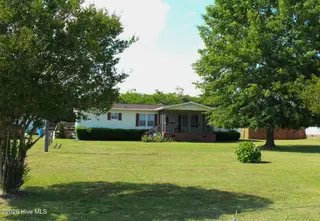 217 Francktown Road, Richlands, NC 28574 – photo 3: IMG_5939