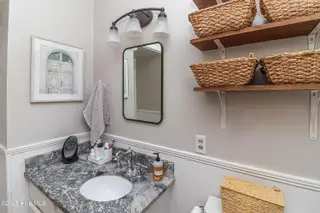 1705 Kenan Street NW, Wilson, NC 27893 — 4-bedroom home in Cavalier Terrace, Wilson, NC, photo 22 of 31: IMG_0335
