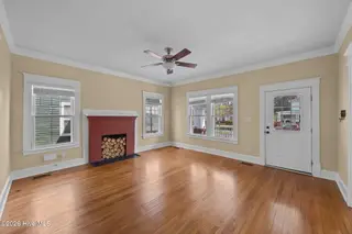 1614 Spencer Avenue, New Bern, NC 28560 – photo 10: 8-web-or-mls-0C0A7013