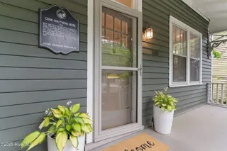 108 Castle Street, Wilmington, NC 28401 – photo 3: 108CastleSt-12