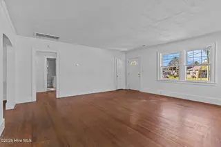 1910 Church Street, Wilmington, NC 28403 – photo 11: 7-web-or-mls-BTS07378