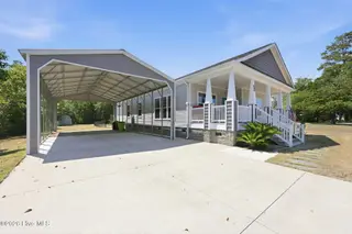 416 Ocean Spray Drive, Cedar Point, NC 28584 – photo 3: 7-web-or-mls-416 Ocean Spray Dr 007