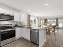98 Cashmere Court Unit 16, Wilmington, NC 28411 — 4-bedroom townhome in Blake Farm, Wilmington, NC, photo 8 of 48: HighGlen41353kitDRHL33A8778CR2-010-039-1