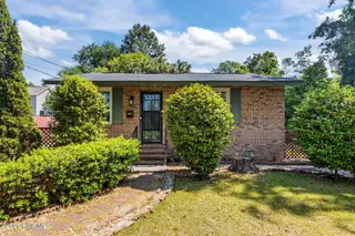 1255 W Illinois Avenue, Southern Pines, NC 28387 – photo 1: 1-web-or-mls-707A0390