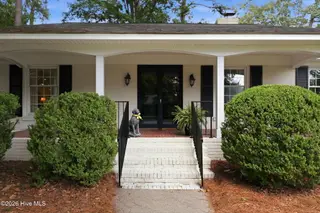 1713 Rosewood Drive, Greenville, NC 27858 – photo 4: 5-web-or-mls-BLS_0014 (1)