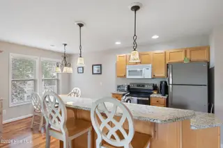 3350 Club Villas Drive # 1004, Southport, NC 28461 — 2-bedroom condo in St James, Southport, NC, photo 10 of 51