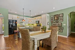 641 Edgewood Avenue, Newport, NC 28570 — 4-bedroom home in Gracelyn Park East, Newport, NC, photo 14 of 57: Dining Area