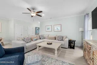 163 Freedom Park Road, Beaufort, NC 28516 – photo 7: Living Room